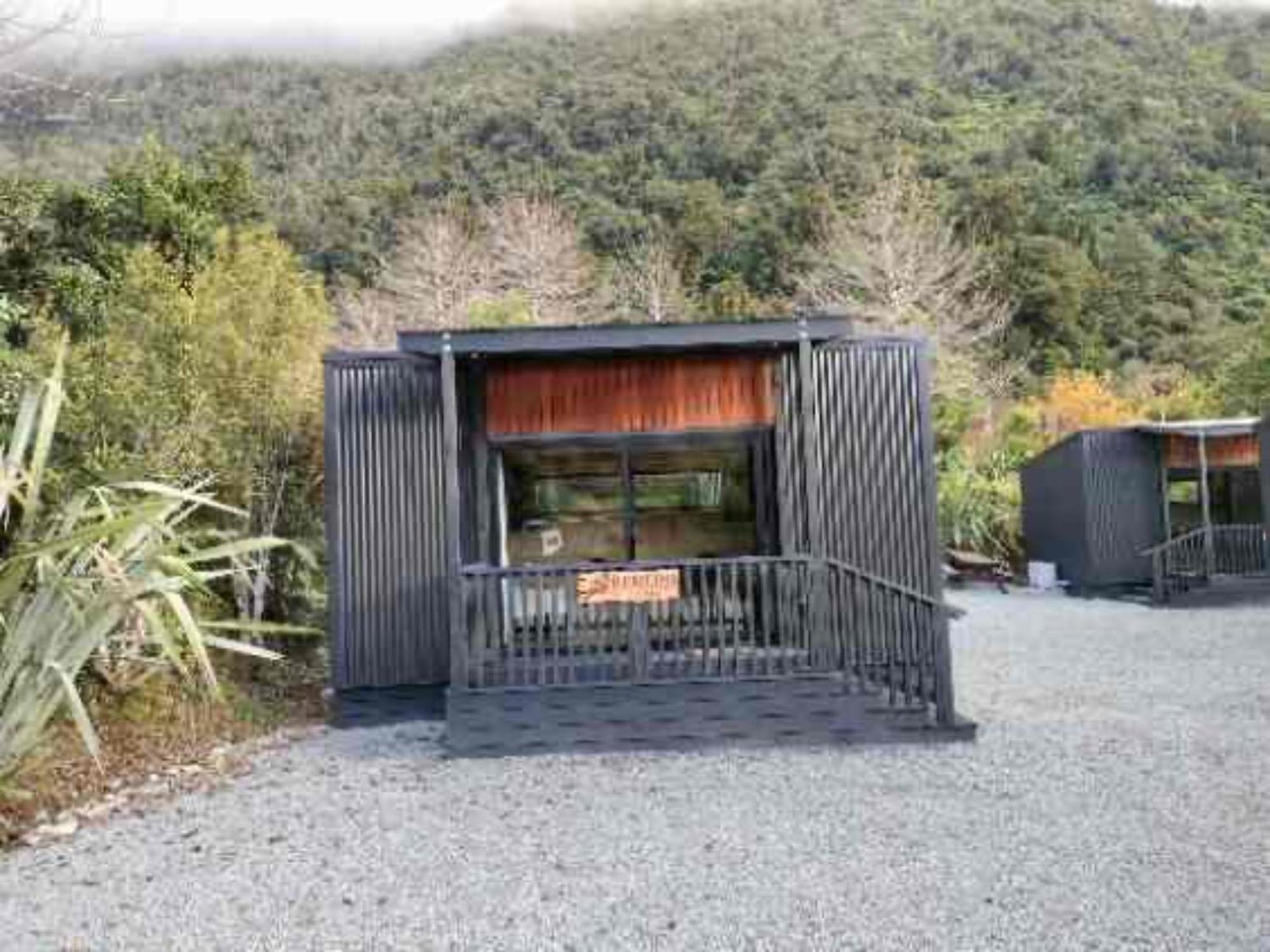Jackson'S Retreat Alpine Holiday Park Jacksons ภายนอก รูปภาพ